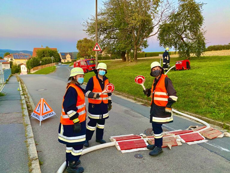 Übung: Brand im Wirtshaus Katzberg